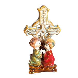 Children Praying Art Ceramic Pottery‎ Hand Painted Glazed Figurine Cross